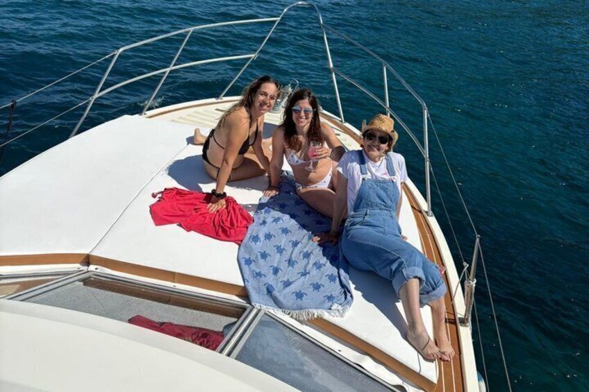 Yacht Tour in the Gulf of Cagliari with Aperitif 2