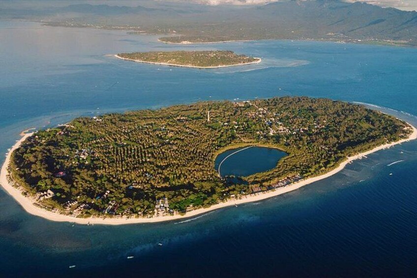 Two Day Trip to Gili Islands with Pickup from Bali 1