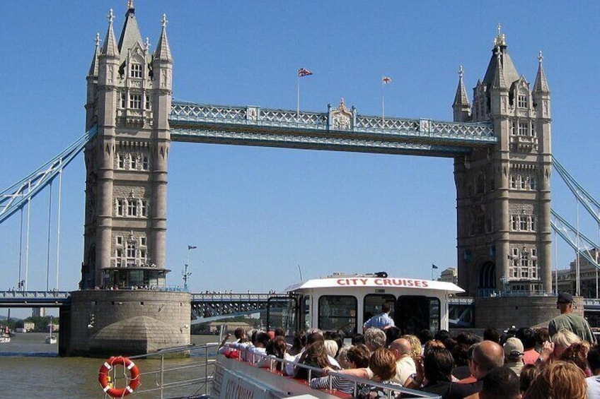 London Sights, Shops & Museums - Day Tour from Brighton 2