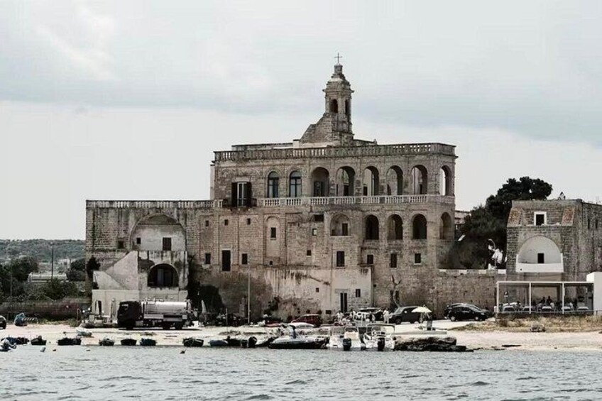 Boat Tour of the Polignano a Mare Coast with Aperitif 5