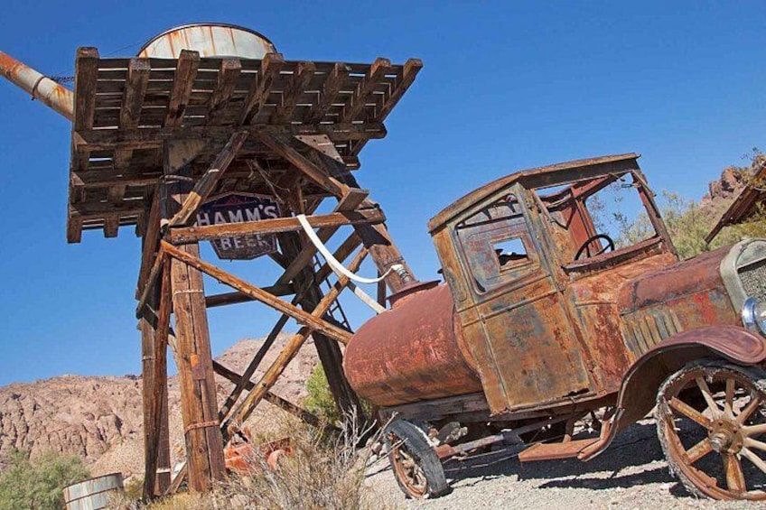 El Dorado Gold Mine & 7 Magic Mountains Tour 3