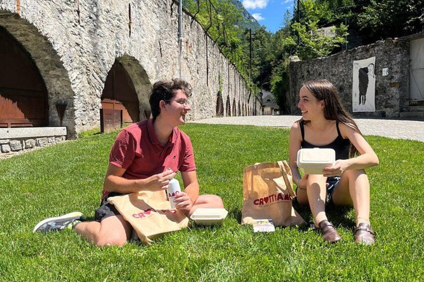 Valchiavenna: between crotti, nature, and local flavors 2