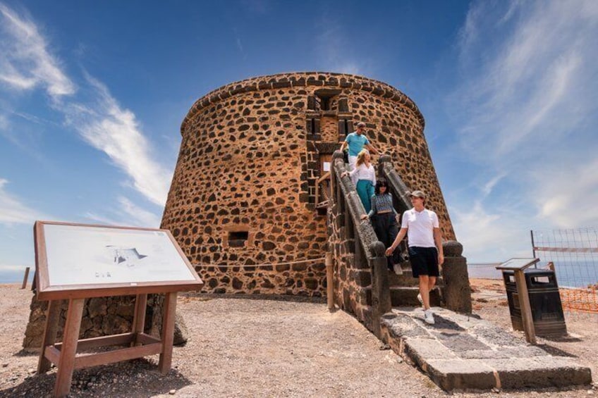 Cheese Tasting and Volcano Caves from North Fuerteventura 2