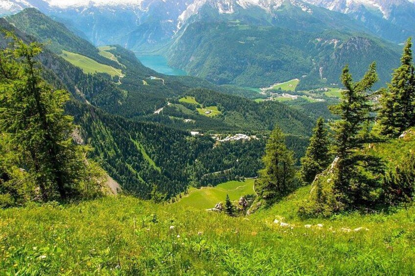 Private Day Tour from Salzburg to Eagles Nest and Berchtesgaden 3