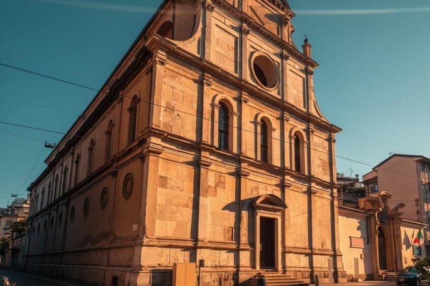 Self Guided Walking Tour of Milan 4