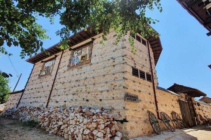 Ormana Village and Altinbesik Cave Boat Tour with Lunch 2
