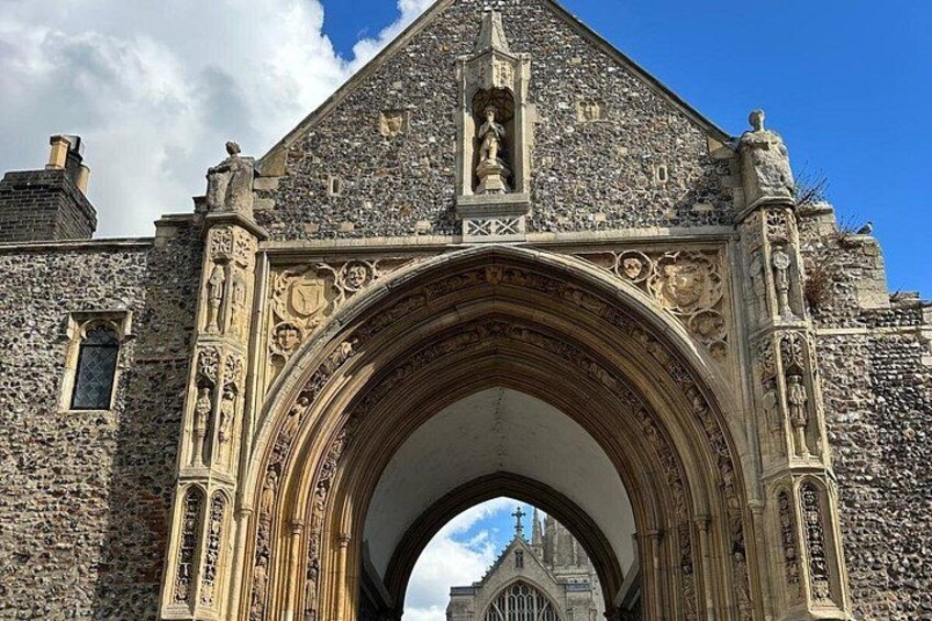The Erpingham Gate 4