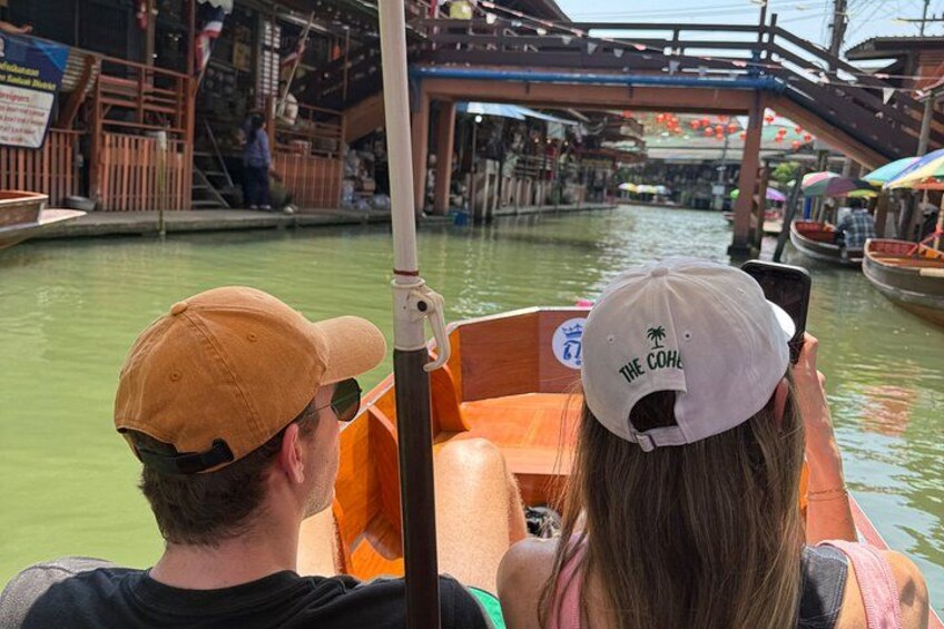 Floating Market and Railway Market Private Tour VIP Transport 3