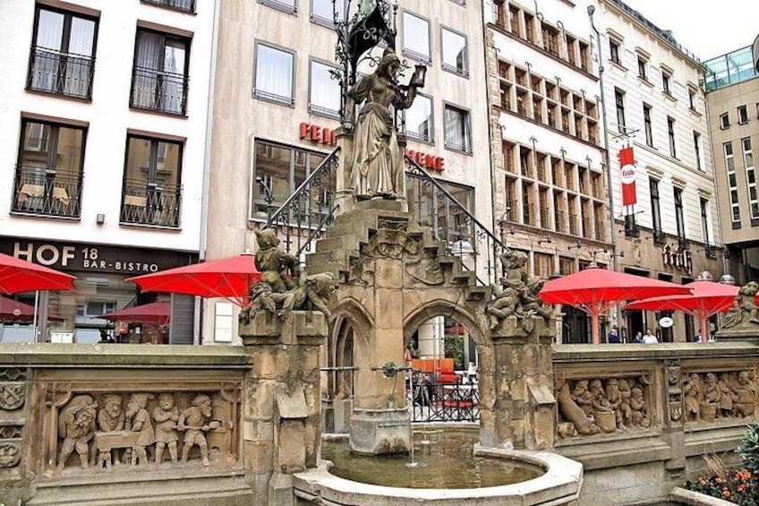 Cologne Self Guided Audio Experience 4