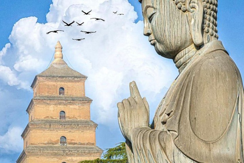 Xi’an Private Day Tour:Terracotta Army, City Wall, Pagoda&Pottery 3