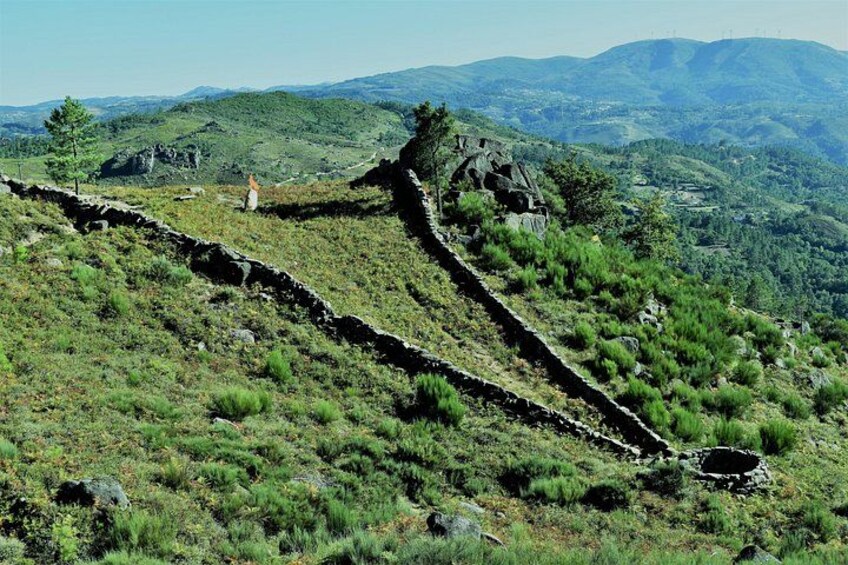 Private Hiking Tour 7 Lagoons in Gerês from Porto, with Swimming 2