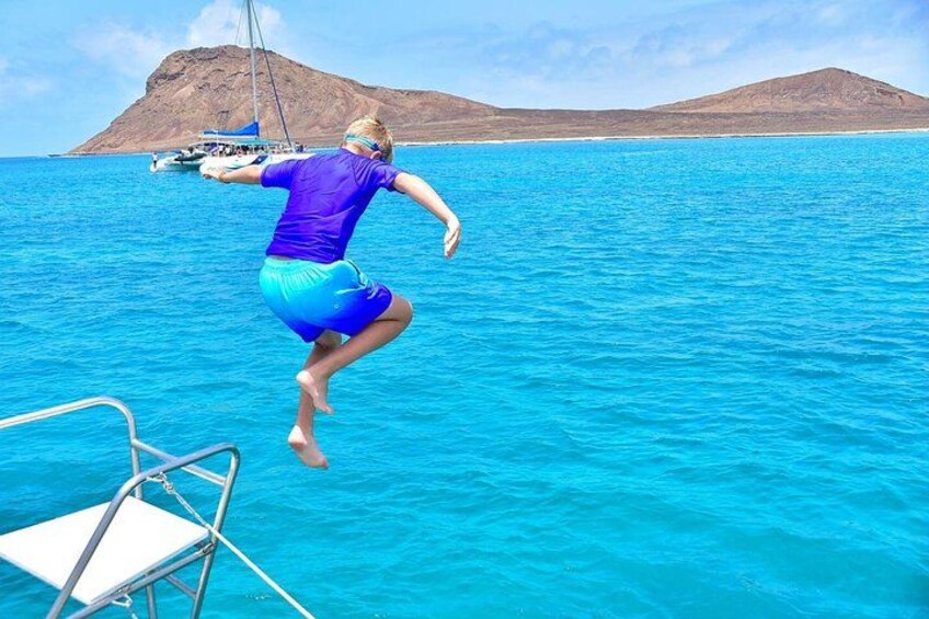 Catamaran Makaira Half Day Tour 2