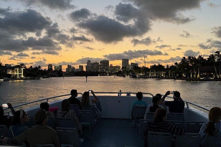 Fort Lauderdale Intracoastal & Dinner Cruise 2