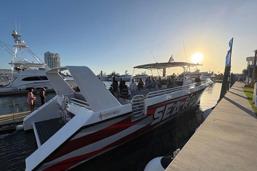 Fort Lauderdale Intracoastal & Dinner Cruise 2