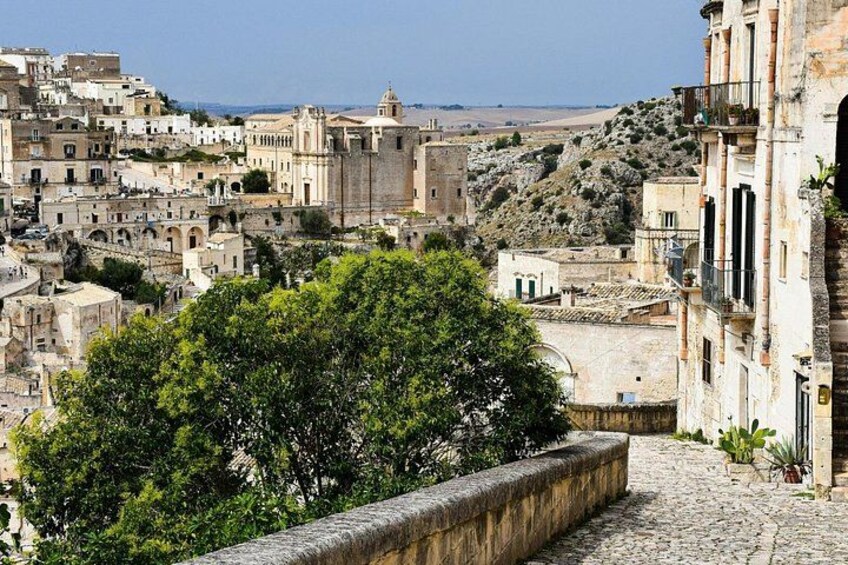 FAST TO MATERA: Guided Tour with bus, from Bari 2