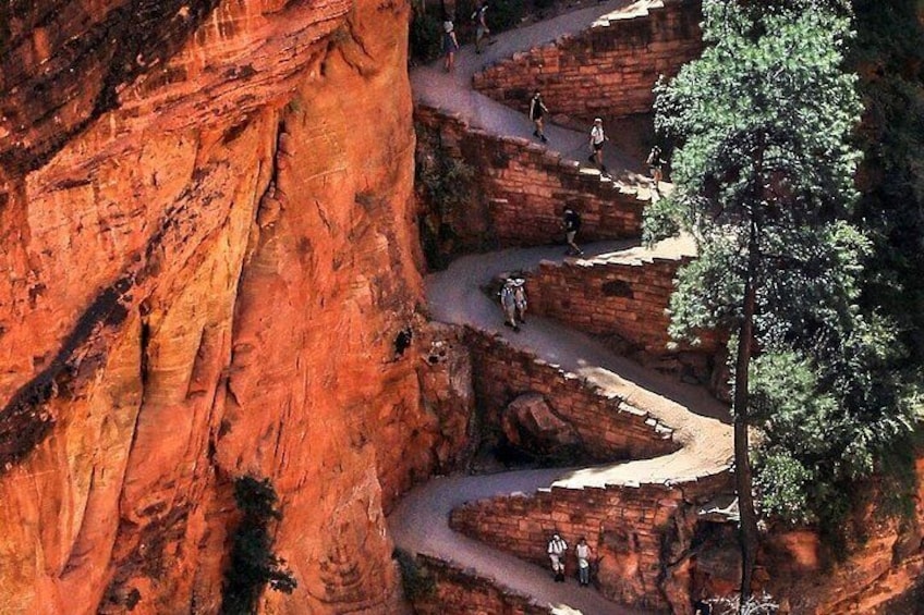 Explore incredible view pionts and overlooks 2