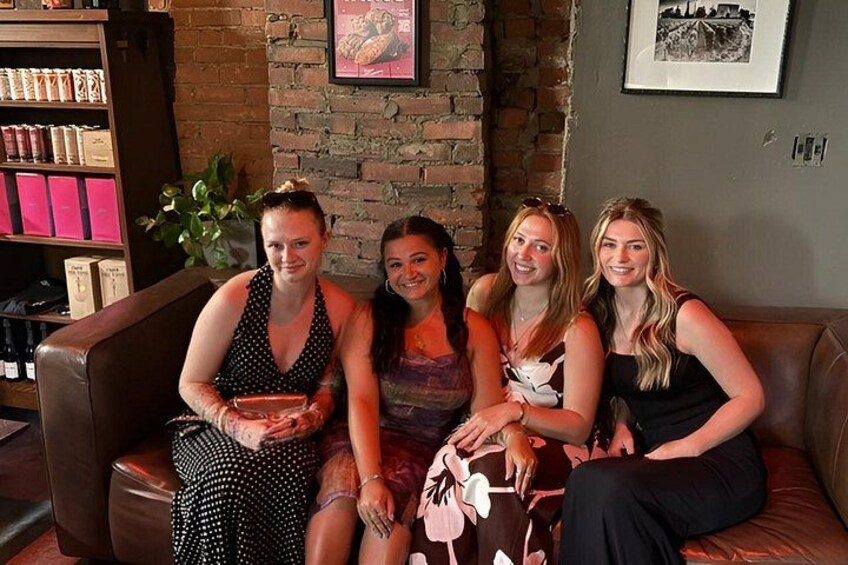 Uncorked in The Land - Wine, Cocktails & City Views 4