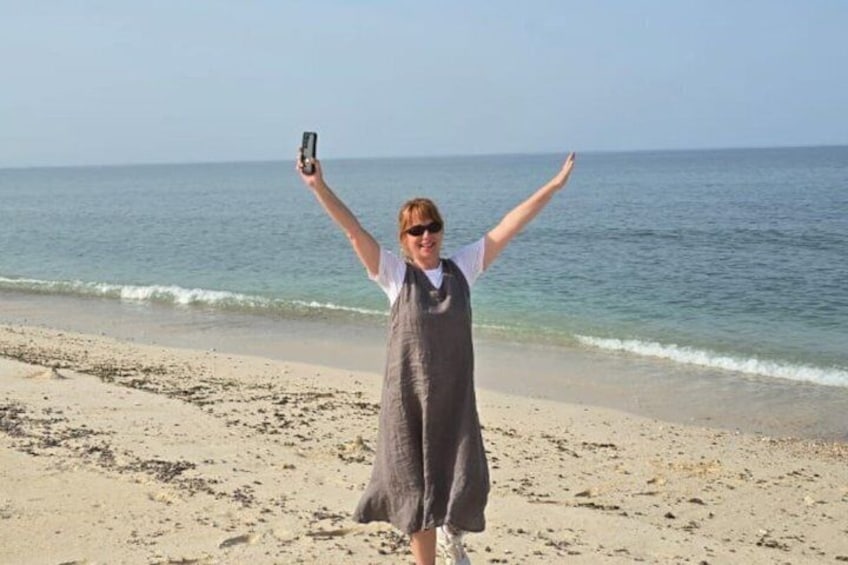 Sharing Tour to Wadi Shab Hike, Swim, Cave, Sinkhole & Fins Beach 2