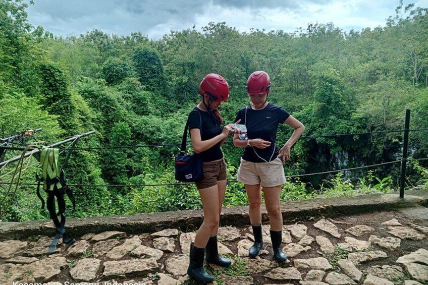 A Day Trip: The Magic of Jomblang Cave and the Thrill of Timang 2
