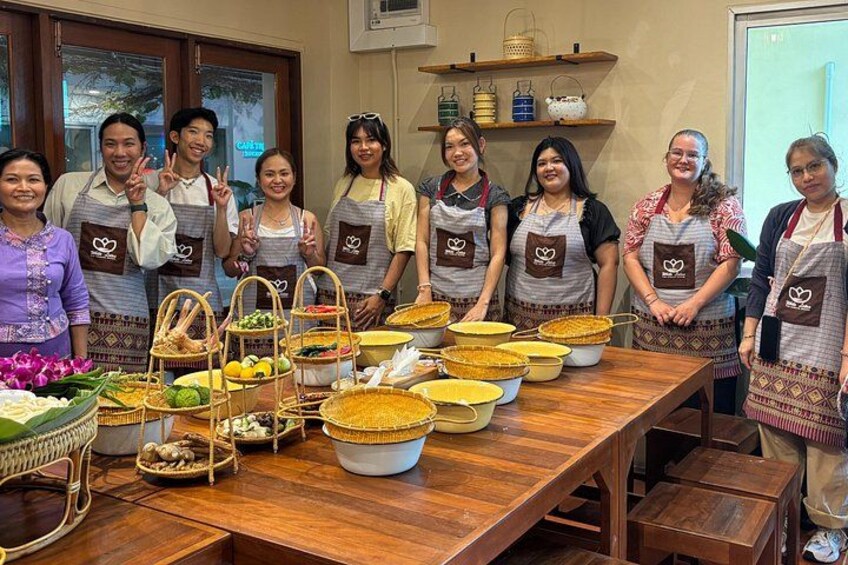 Thai Cooking Class in Bangkok's Old Town with Market Tour 2