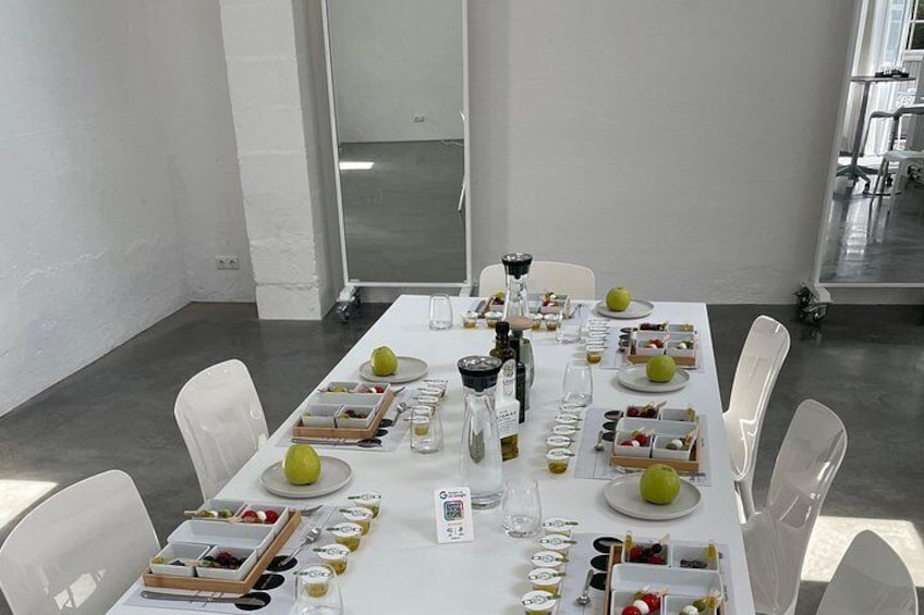 Olive Oil Experience by 8:26 Histories in Munich 2