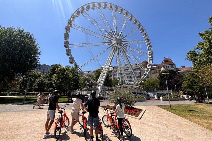 Ferris Wheel of Budapest
Glide past the Ferris Wheel, offering breathtaking views of the city skyline. 4