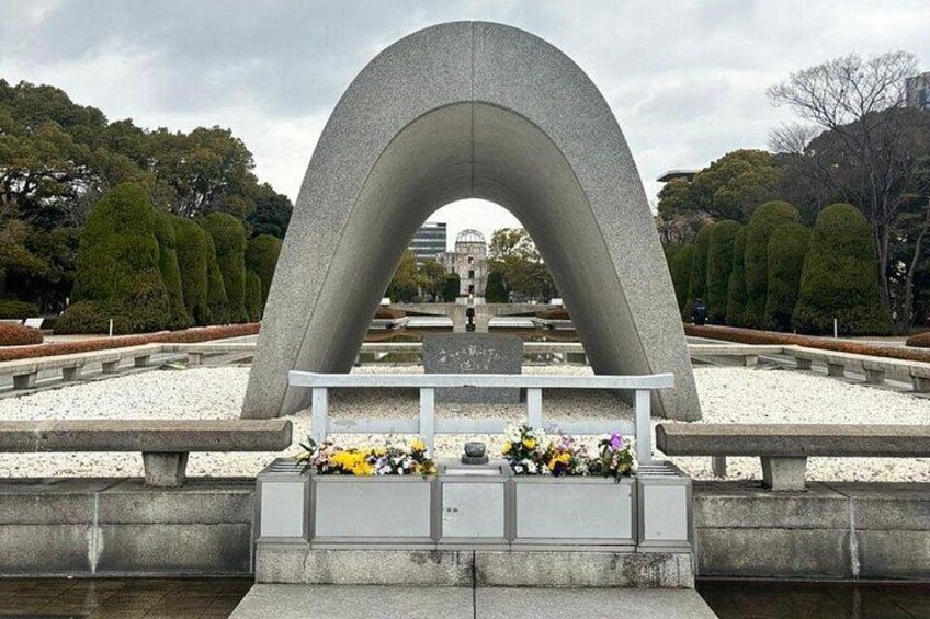 History of Hiroshima Group Walking Tour 2
