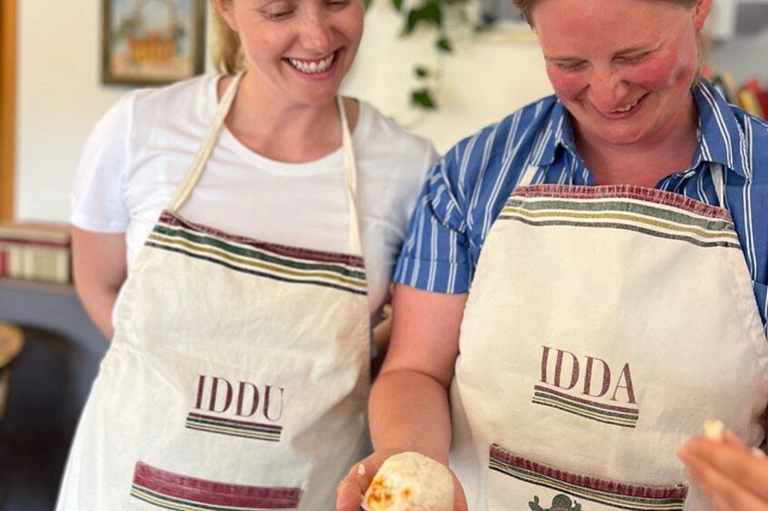 Traditional cooking class in Syracuse 2