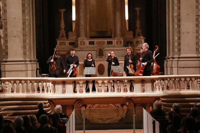Vivaldi Four Seasons Concert in Florence – Ponte Vecchio 2