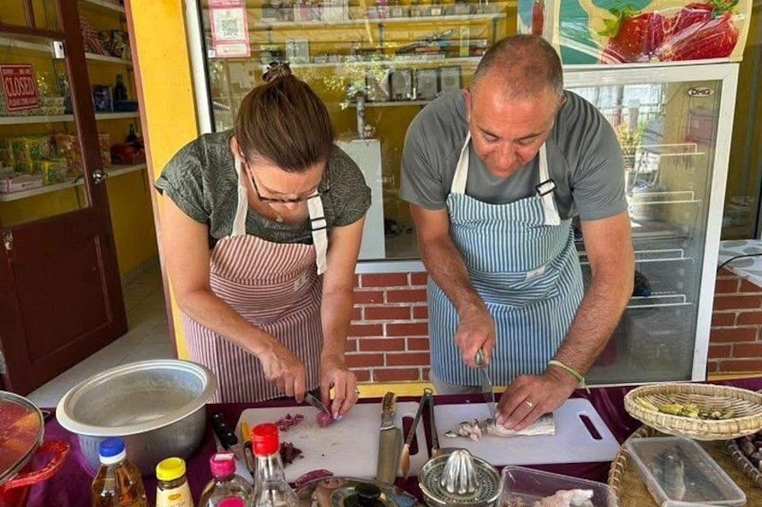 Traditional Sabah Cooking Class and Taste Local Flavors 2