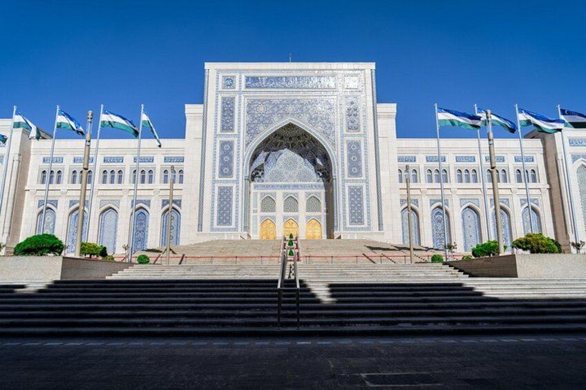 Tashkent: Guided Walking & Food Tour with Local Guide 3