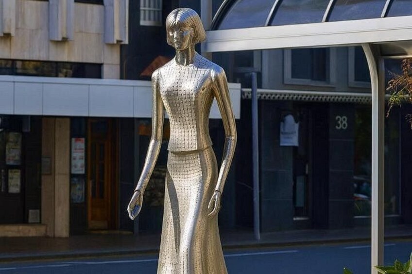 Wellington City Self Guided Walking Tour with App 4