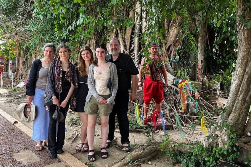 Amphawa and Railway Market and Boat Ride Optional Luxury 3