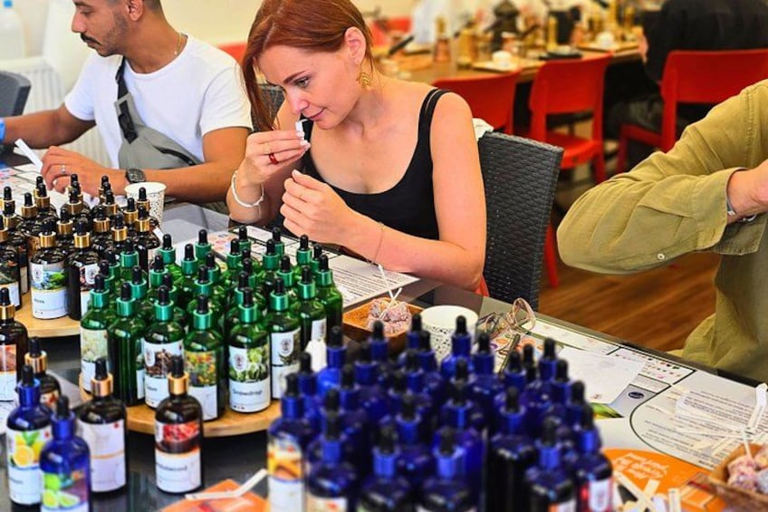 Marmaris: Perfume Workshop - A Bottle Full of Your Story 1