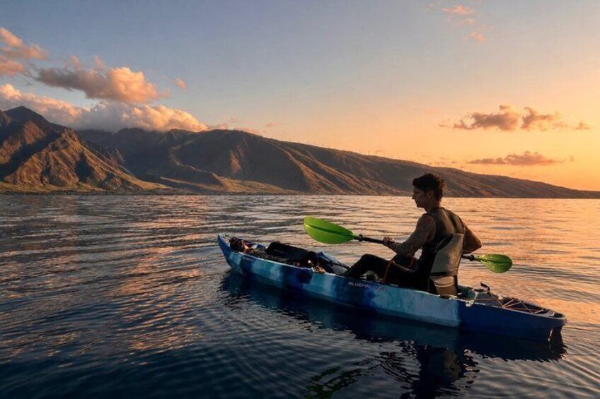 Turtle Town Sunset Kayak & Snorkel: Wailea 1