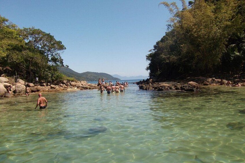 Speedboat Tour Lagoons Route of Ilha Grande 5