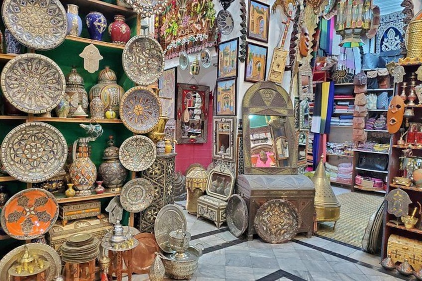 Explore the Bustling Souks of Tangier with Local Insights 3