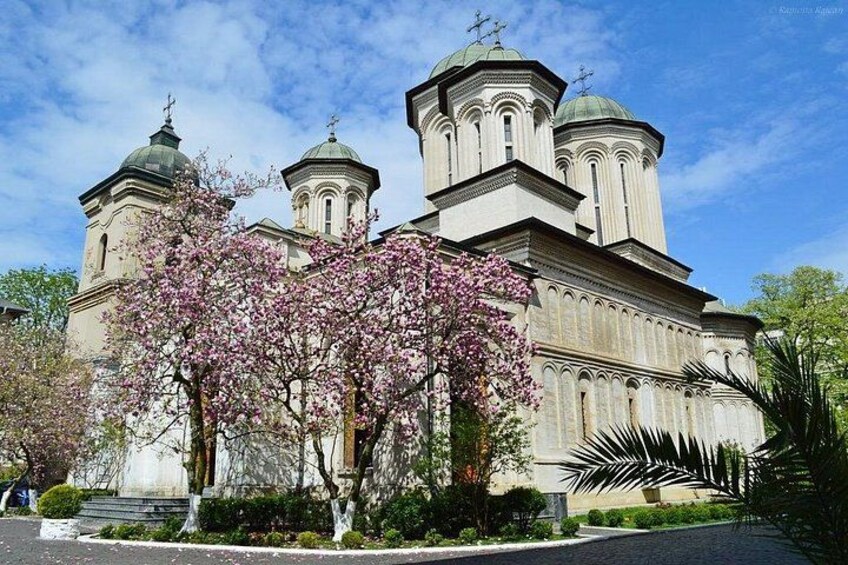Bucharest Self Guided Audio Experience 1