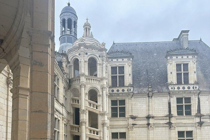 Small Group 3 Loire Valley Castles & Wine Tasting Guided Tour 2