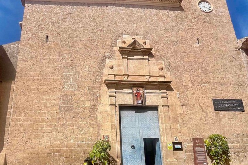 Alicante Canelobre Caves and Busot Exclusive Tour with Transfer 2