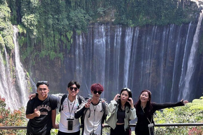 Private Day Tour Tumpak Sewu Waterfall and Gua Tetes 3