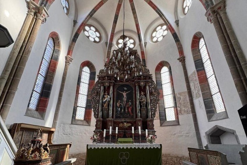 Sibiu > Fortified Churches, Farm Life and Carriage Ride Tour 4