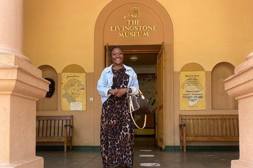 Weekend Shuttle to the Victoria Falls & Livingstone Museum 1