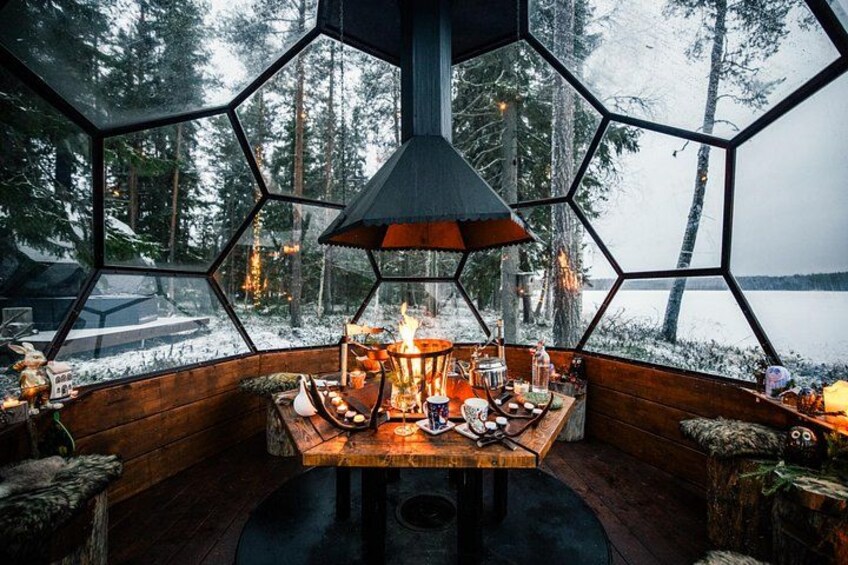 VIP Enchanted Evening Igloo Dining Northern Lights in the Forest 1