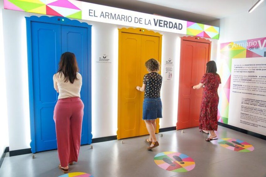 Madrid : Museum of Happiness with 20 + Interactive Rooms 3