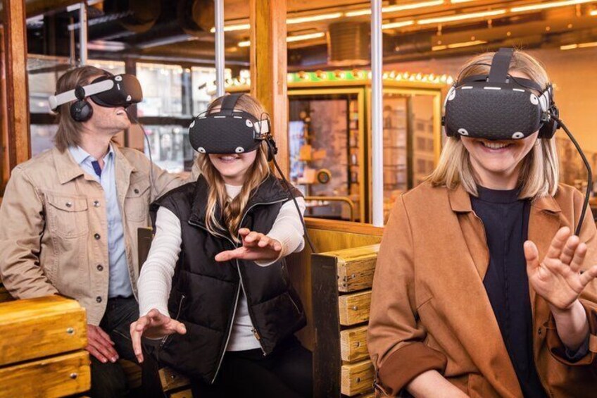 In the replica of an old tram, take a seat, put on the VR glasses and embark entirely on your journey through time to 1926. 1