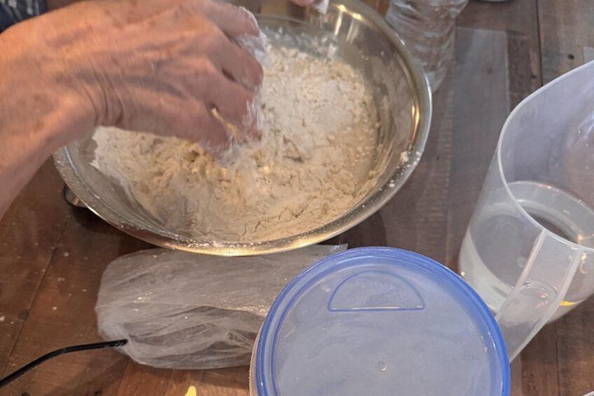 Private sourdough bread workshop for up to 10 people 3