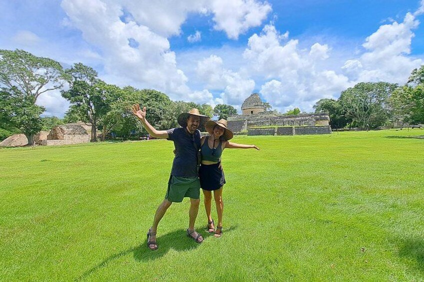 Chichen Itza and 2 cenotes from Valladolid shared transport 2