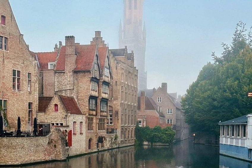 Private Tour in Bruges, with Local Guide + Chocolate and Beer 4