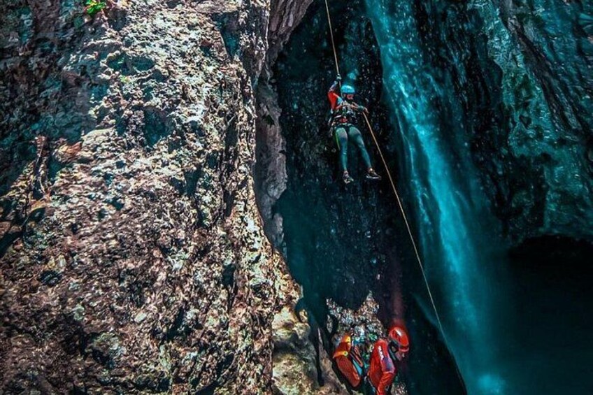 Jalisco Extreme Group Hiking & Canyoning Tours 2